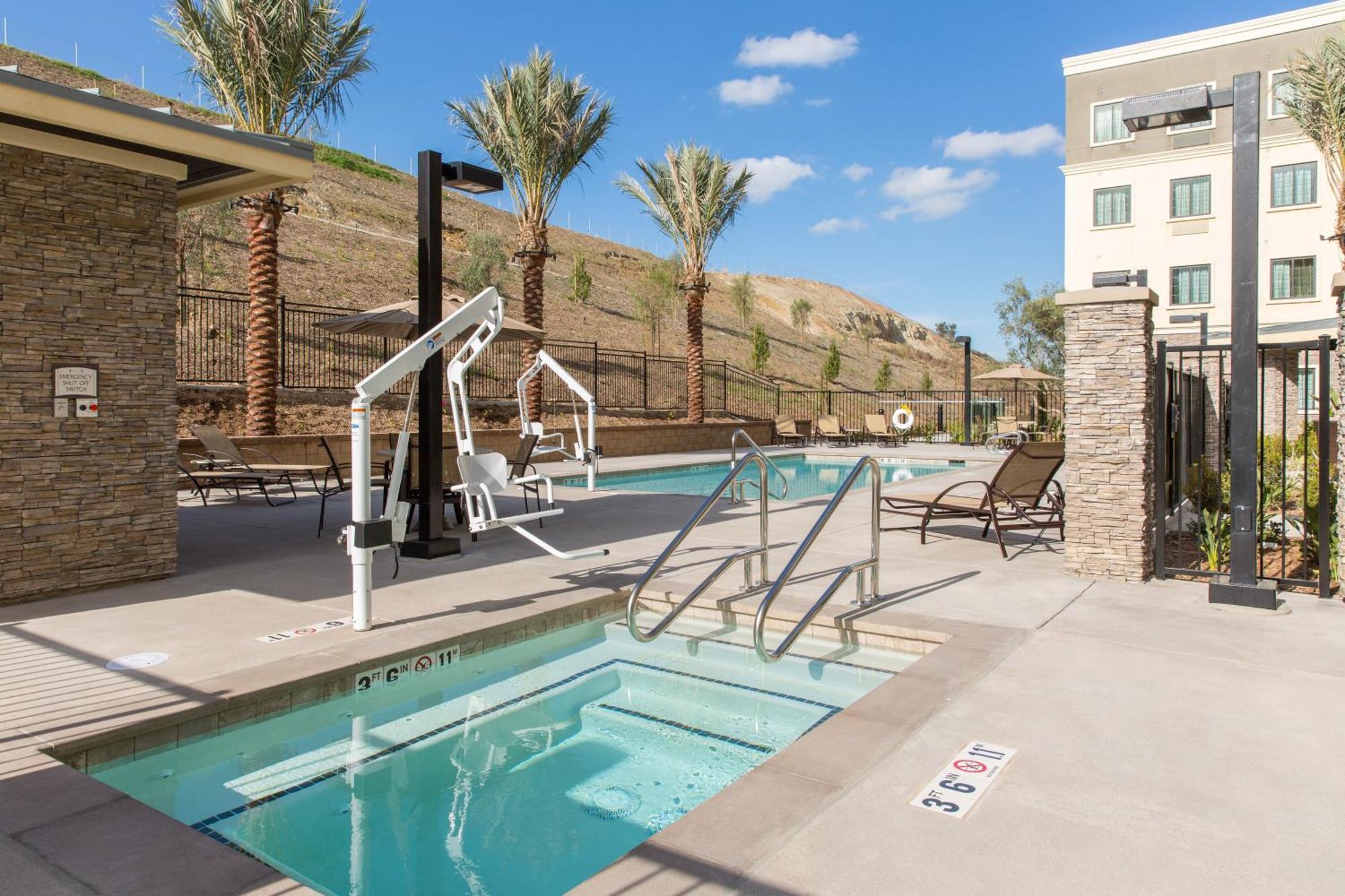 Staybridge Suites Corona South By Ihg Dış mekan fotoğraf